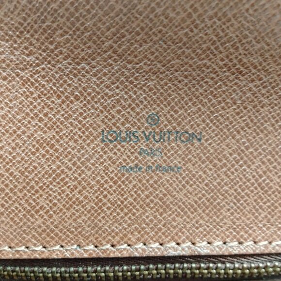 Authentic Louis Vuitton Chantilly PM Brown Monogram Shoulder Bag mn617-121425 - Picture 16 of 16